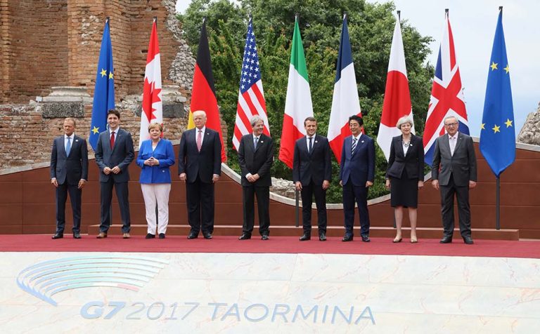 美国对环境、北约、和自由贸易的摇摆不定的承诺：中国领导下的未来吗？