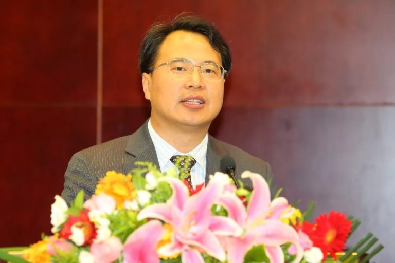 王勇专访：中美贸易战何去何从
