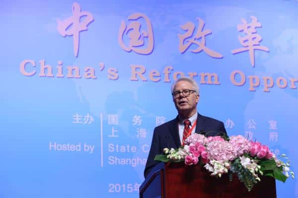 兰普顿再谈“临界点”：中美要防止跌入深渊，最担心意外事故