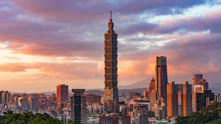 陈必凯：选后台海–克制中暗藏风险