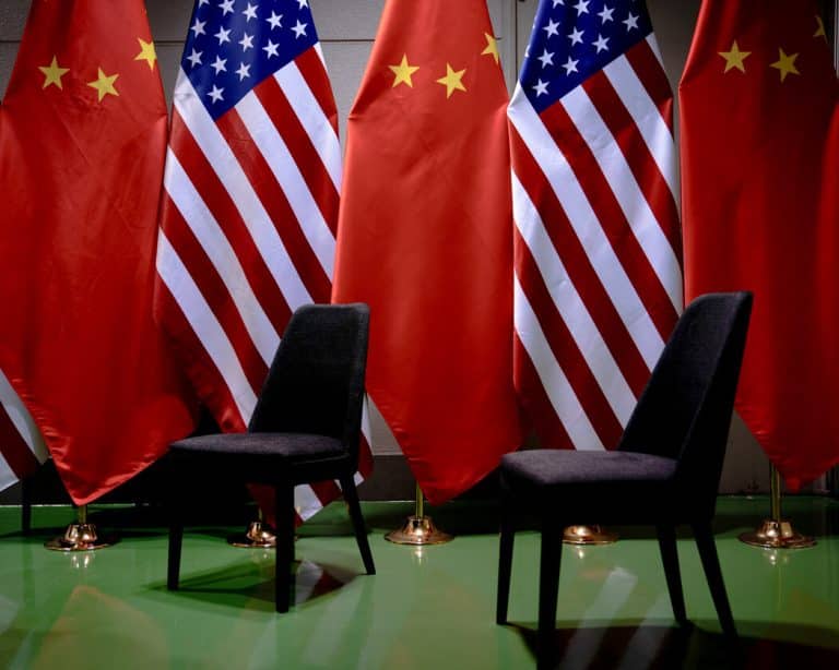加征关税：特朗普对华政策首当其冲