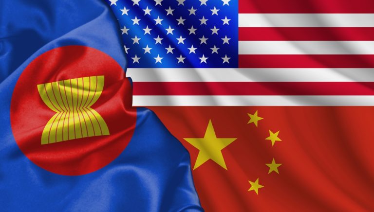 胡萝卜与大棒之间：美国如何回应中国在东盟的步步为营