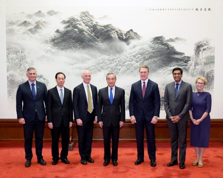 这些美国重量级人物，不应该六七年才访华一次