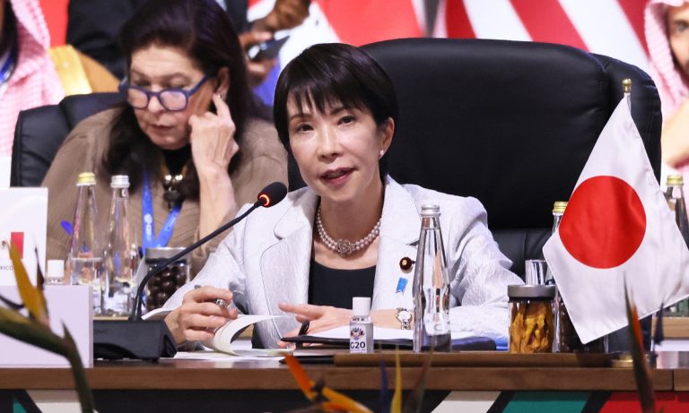 高市早苗为何要解散国会再搞选举？